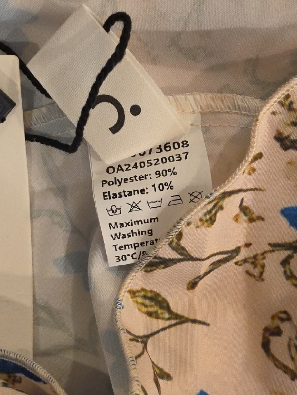 Commense Blue Floral Midi Dress on Cream Base sizes M & L available new with tag - Picture 11 of 12